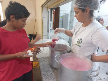 Foto 121: Churrasco marca as comemorações alusivas ao Dia das Crianças