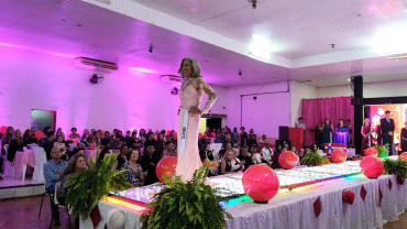 Foto 217: Candidata de Quatá vence Concurso Miss Terceira Idade Regional 2025