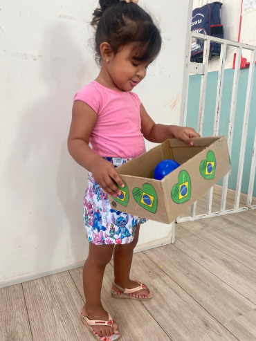 Foto 21: Creche Orísia comemora 7 de Setembro