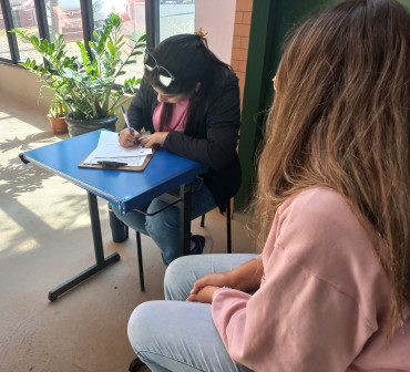 Foto 6: Funcionários de Escolas e Creches recebem ações de prevenção do Outubro Rosa