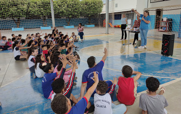 Foto 24: Alunos e usuários recebem orientações sobre prevenção e controle do diabetes 
