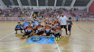 Foto 59: Villa F.C vence nos pênaltis a final do Campeonato de Férias e conquista o título de campeã da competição