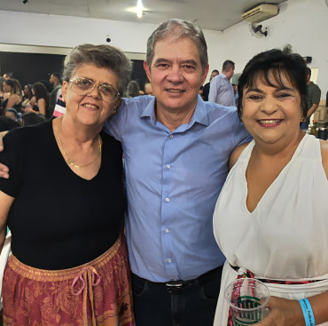 Foto 138: Funcionários Municipais de Quatá são homenageados com festa