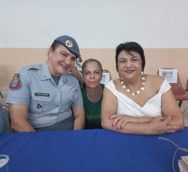 Foto 84: Alunos dos 5º anos de Escolas Municipais recebem certificado do Proerd