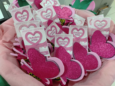 Foto 43: Saúde realiza ações alusivas a Campanha do outubro Rosa