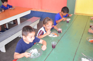 Foto 157: Churrasco marca as comemorações alusivas ao Dia das Crianças