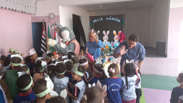 Foto 129: Entrega de Ovos de Páscoa 2025