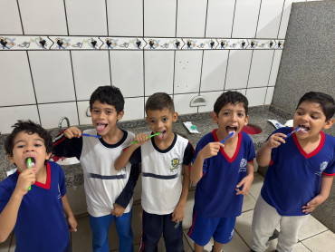 Foto 63: Saúde Bucal vai até as Escolas Municipais e particulares de Quatá