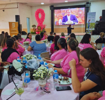 Foto 7: Mulheres do Agro participam em Quatá de evento intitulado: 