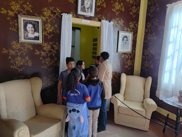 Foto 29: Alunos de Quatá visitam o Museu Índia Vanuíre em Tupã