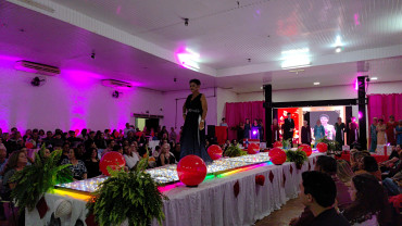 Foto 226: Candidata de Quatá vence Concurso Miss Terceira Idade Regional 2025