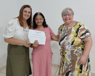 Foto 42: Entrega de certificados marca encerramento de cursos profissionalizantes em Quatá