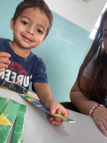 Foto 16: Creche Orísia comemora 7 de Setembro