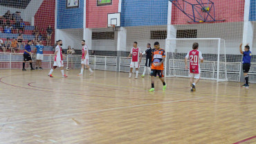 Foto 87: Villa F.C vence nos pênaltis a final do Campeonato de Férias e conquista o título de campeã da competição