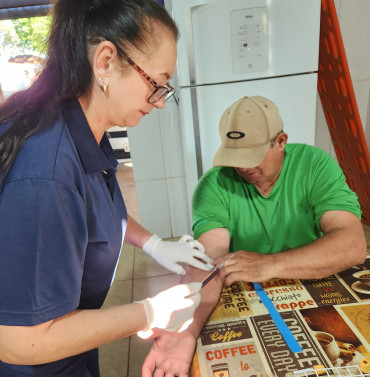 Foto 4: Campanha Novembro Azul: Saúde realiza exames em Funcionários Municipais