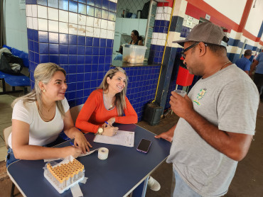 Foto 32: Campanha Novembro Azul: Saúde realiza exames em Funcionários Municipais