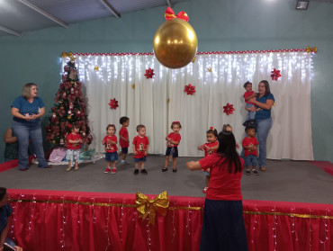 Foto 96: Apresentações de encerramento de final de ano das Creches