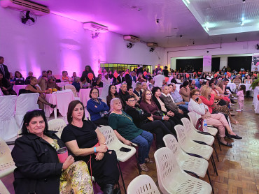 Foto 173: Candidata de Quatá vence Concurso Miss Terceira Idade Regional 2025