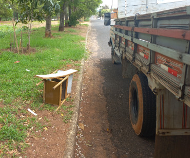 Foto 42: Prefeitura de Quatá realiza mais um arrastão contra a Dengue e Escorpião