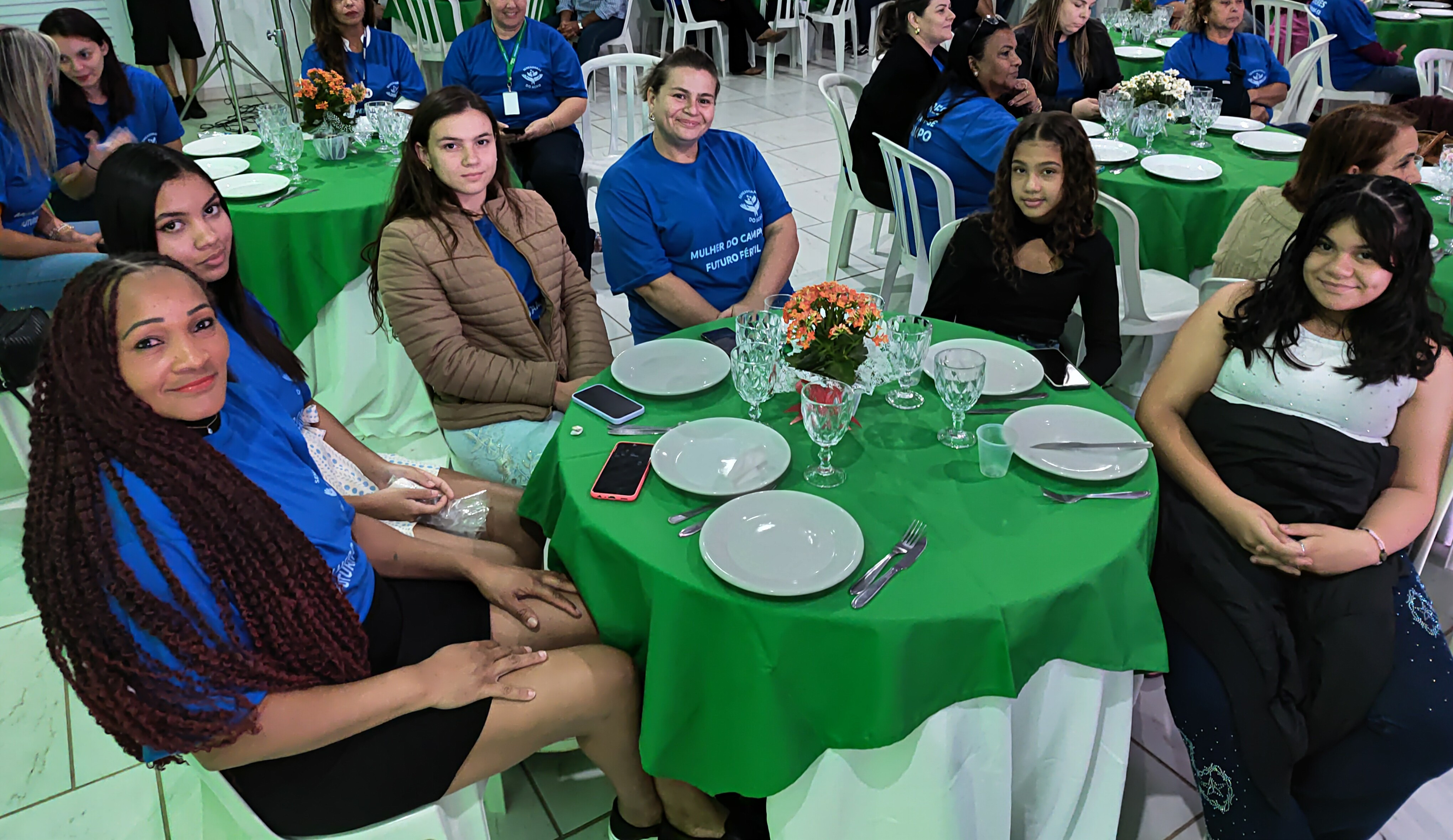 Foto 41: Encontro entre Mulheres da Zona Rural visa empreendedorismo Campo