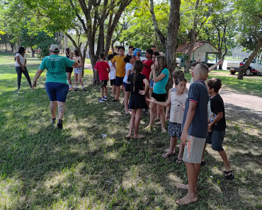 Foto 15: Prefeitura de Quatá promove Gincana Recreativa no Balneário de Rancharia