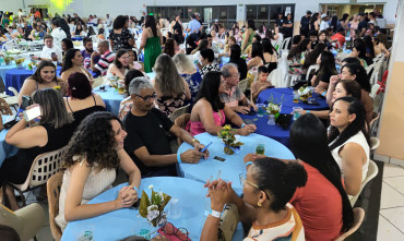 Foto 25: Funcionários Municipais de Quatá são homenageados com festa