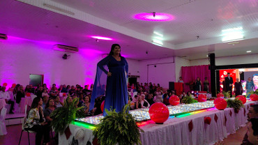 Foto 93: Candidata de Quatá vence Concurso Miss Terceira Idade Regional 2025