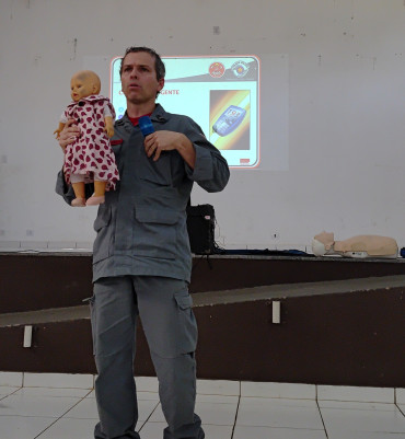 Foto 2: Educação promove treinamento baseado na Lei Lucas