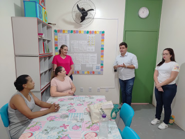 Foto 40: Professores da Rede Municipal recebem homenagem pelo Dia do Professor