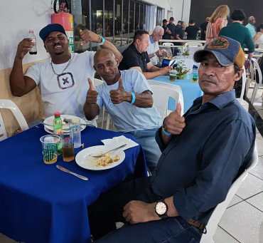 Foto 130: Funcionários Municipais de Quatá são homenageados com festa