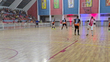 Foto 25: Villa F.C vence nos pênaltis a final do Campeonato de Férias e conquista o título de campeã da competição