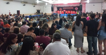 Foto 104: Alunos dos 5º anos de Escolas Municipais recebem certificado do Proerd