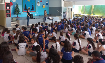 Foto 77: Alunos e usuários recebem orientações sobre prevenção e controle do diabetes 