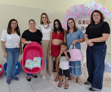 Foto 16: Entrega de enxoval para gestantes e encerramento do ciclo de 2025