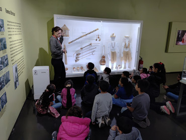 Foto 49: Alunos de Quatá visitam o Museu Índia Vanuíre em Tupã