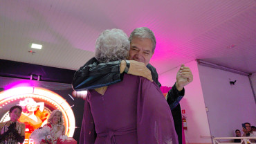 Foto 69: Candidata de Quatá vence Concurso Miss Terceira Idade Regional 2025