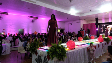 Foto 16: Candidata de Quatá vence Concurso Miss Terceira Idade Regional 2025