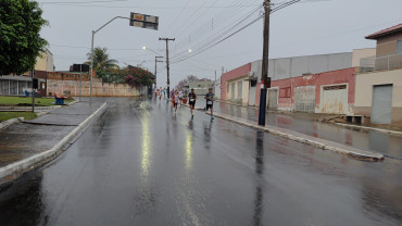 Foto 14: 5ª TVCom Running - Corrida de Pedestres em comemoração ao aniversário de Quatá