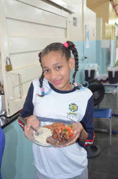 Foto 183: Churrasco marca as comemorações alusivas ao Dia das Crianças