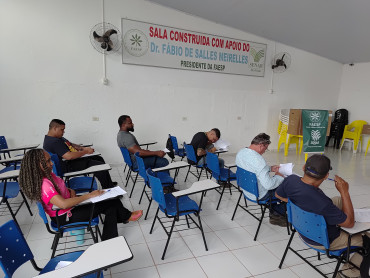 Foto 6: Curso de Operação de Motoniveladora