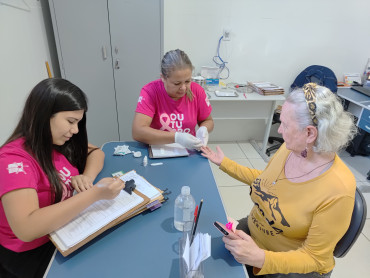 Foto 13: Saúde realiza ações alusivas a Campanha do outubro Rosa