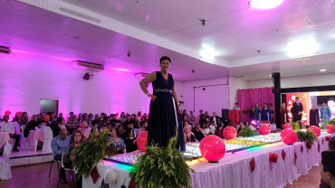 Foto 225: Candidata de Quatá vence Concurso Miss Terceira Idade Regional 2025