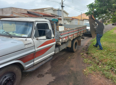 Foto 36: Prefeitura de Quatá realiza mais um arrastão contra a Dengue e Escorpião