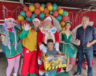 Foto 133: Especial de Natal: entrega de brinquedos