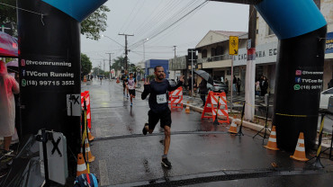 Foto 30: 5ª TVCom Running - Corrida de Pedestres em comemoração ao aniversário de Quatá