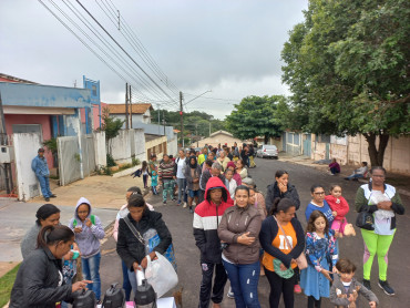 Foto 1: Varal Solidário de Inverno 