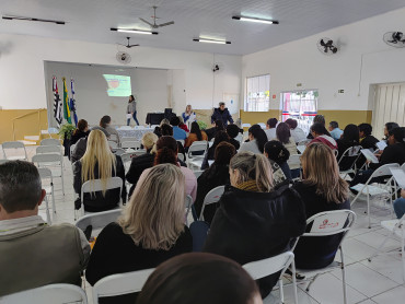 Foto 59: 6ª Conferência Municipal de Saúde reúne comunidade para discutir propostas sobre o SUS em Quatá