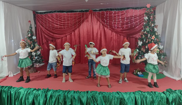 Foto 44: Apresentações de encerramento de final de ano das Creches