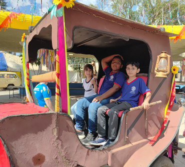 Foto 35: Alunos de Quatá visitam o Museu Índia Vanuíre em Tupã