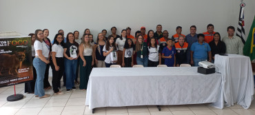 Foto 18: Alunos de Quatá são premiados no 3º Concurso Cultural 